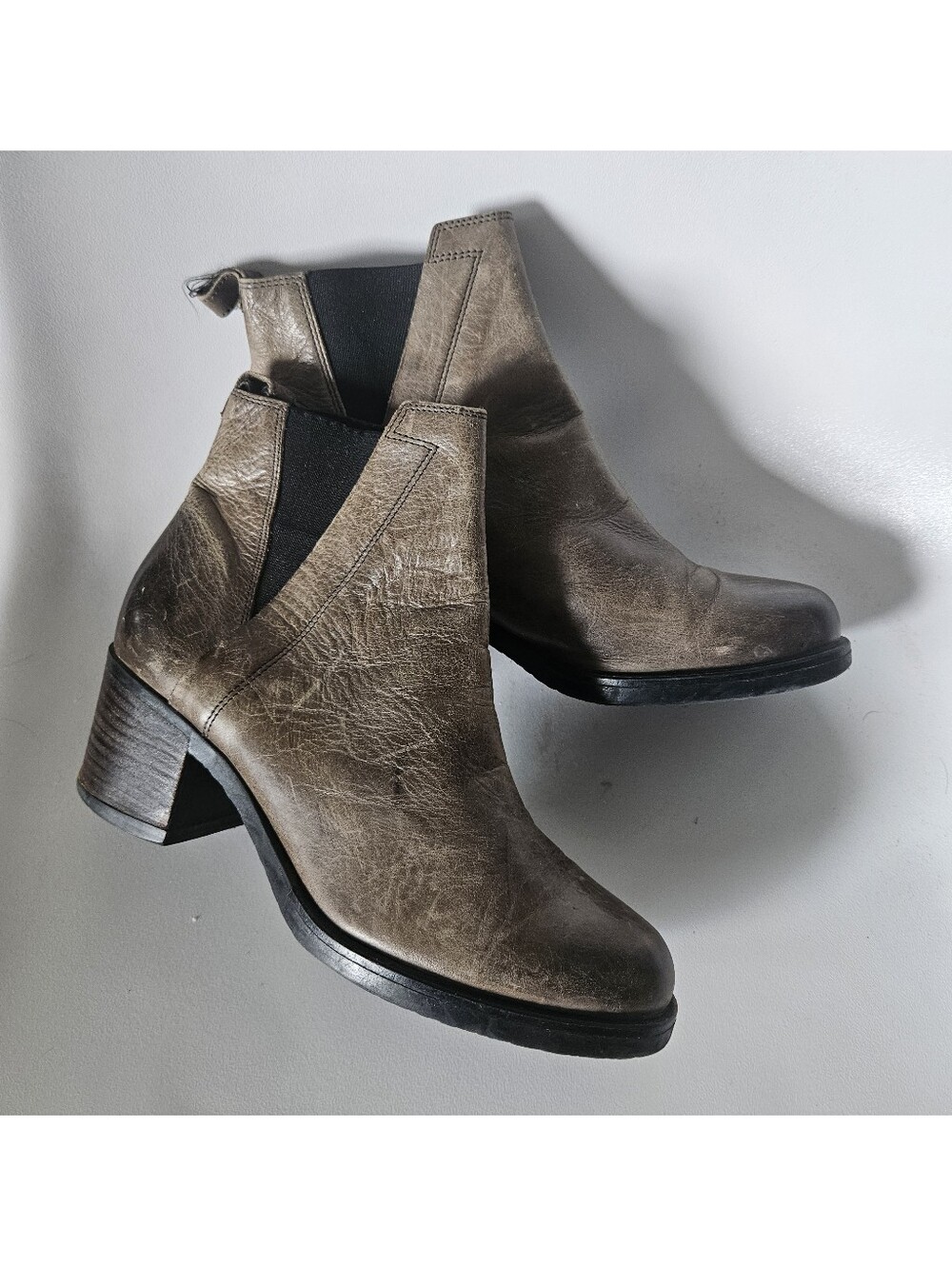 Janet Sport Leather Brown Taupe ombre  Chelsea Ankle Boots Sz.7 Italy